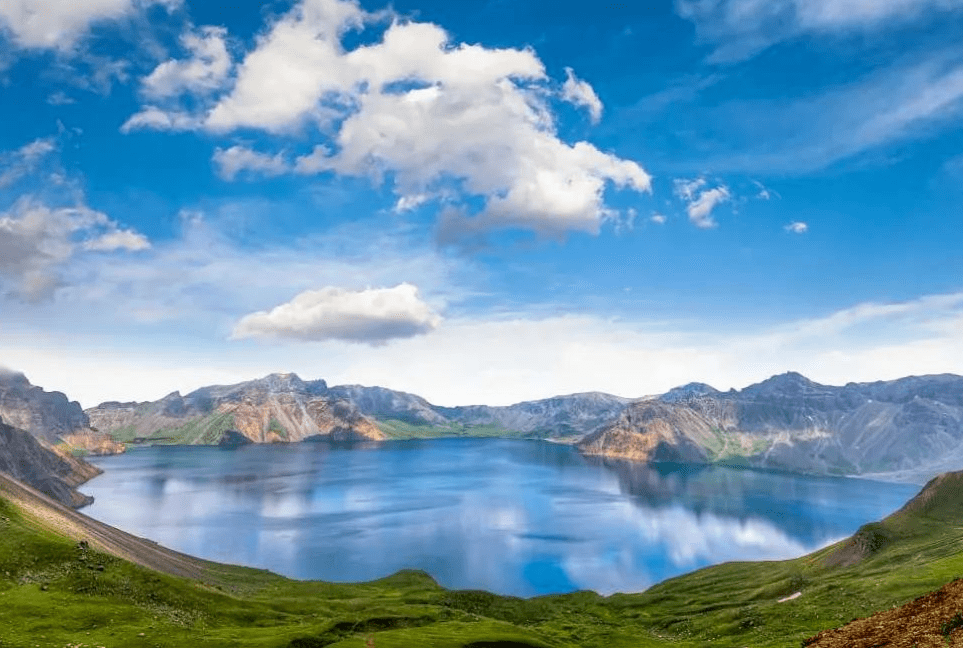 最新微卡带你探索自然美景，遇见心灵宁静的十一月之旅